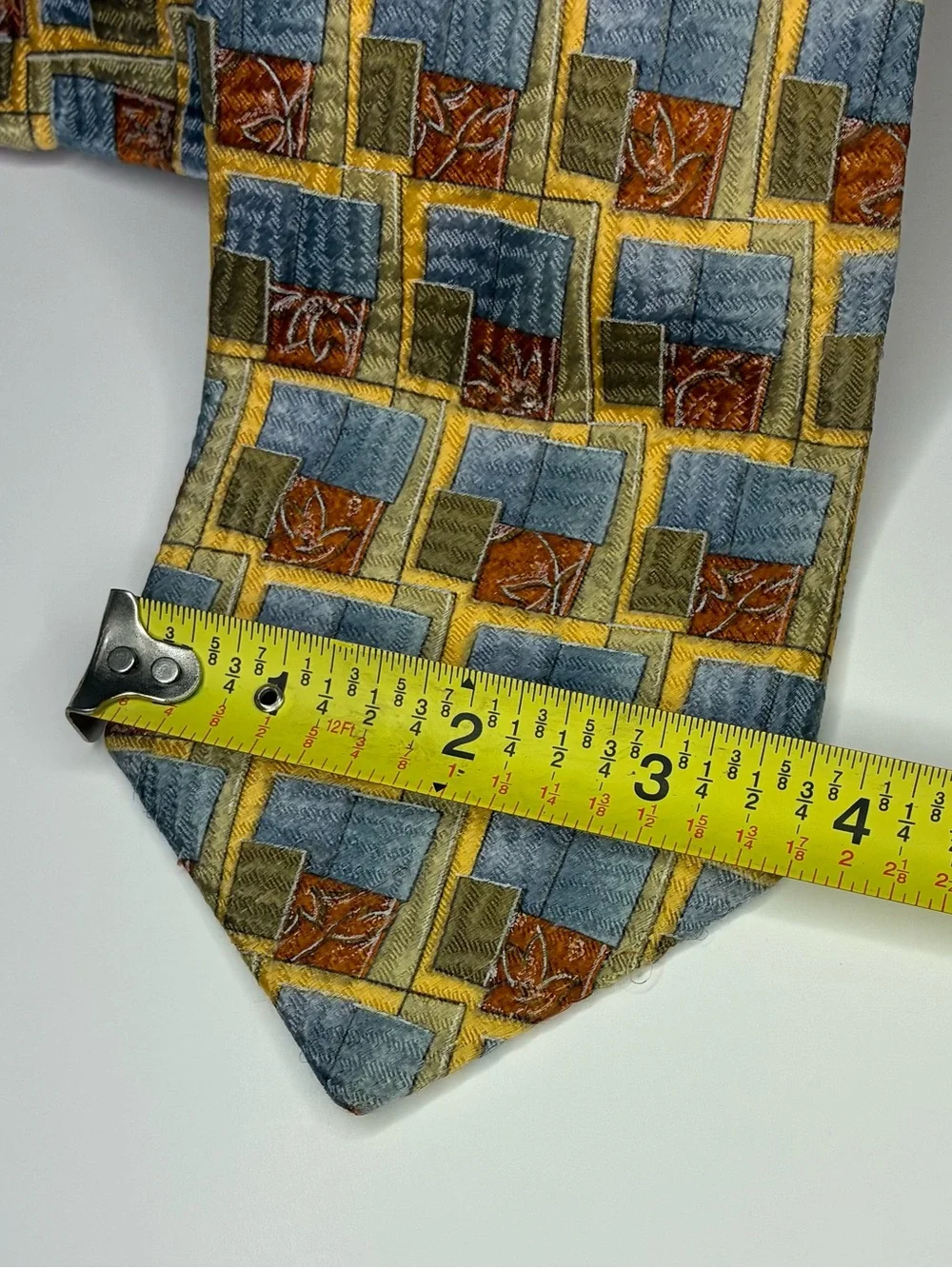 ERMENEGILDO ZEGNA 100% SILK TIE-Made in ITALY- Geometric Block Print design  59”